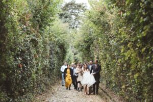 En route pour l'apéro du mariage
