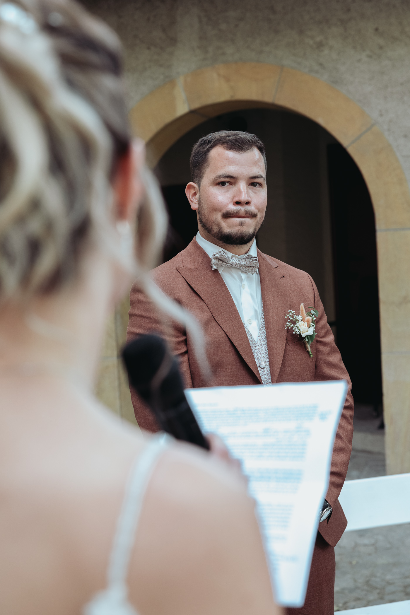 Mariage dans la cour de l'Abbaye